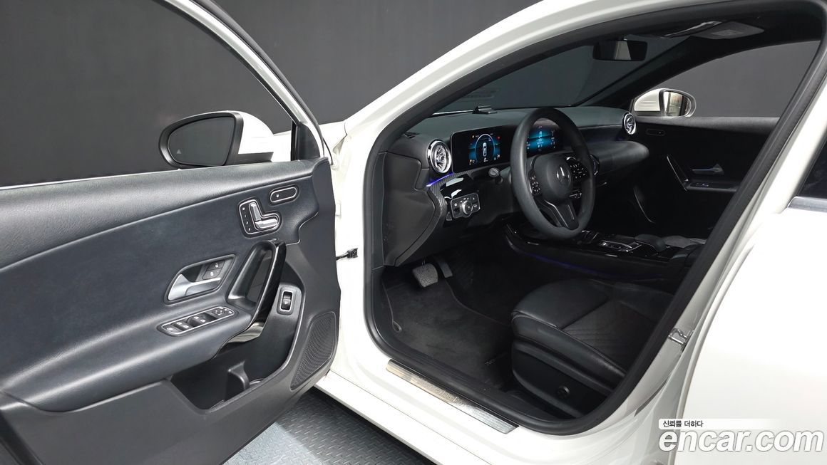 Mercedes-Benz A-Class 2020