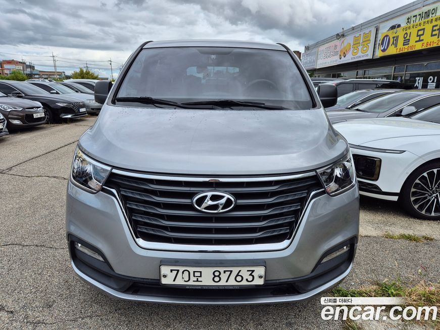 Hyundai Starex 2020
