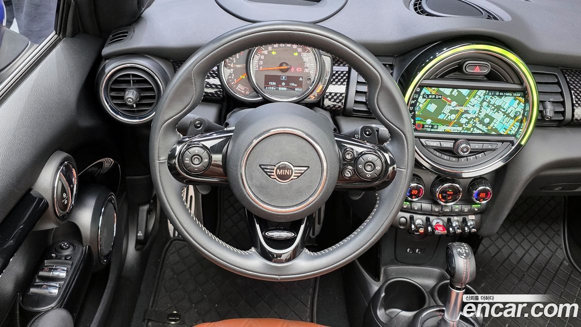 Mini Cooper Convertible 2019