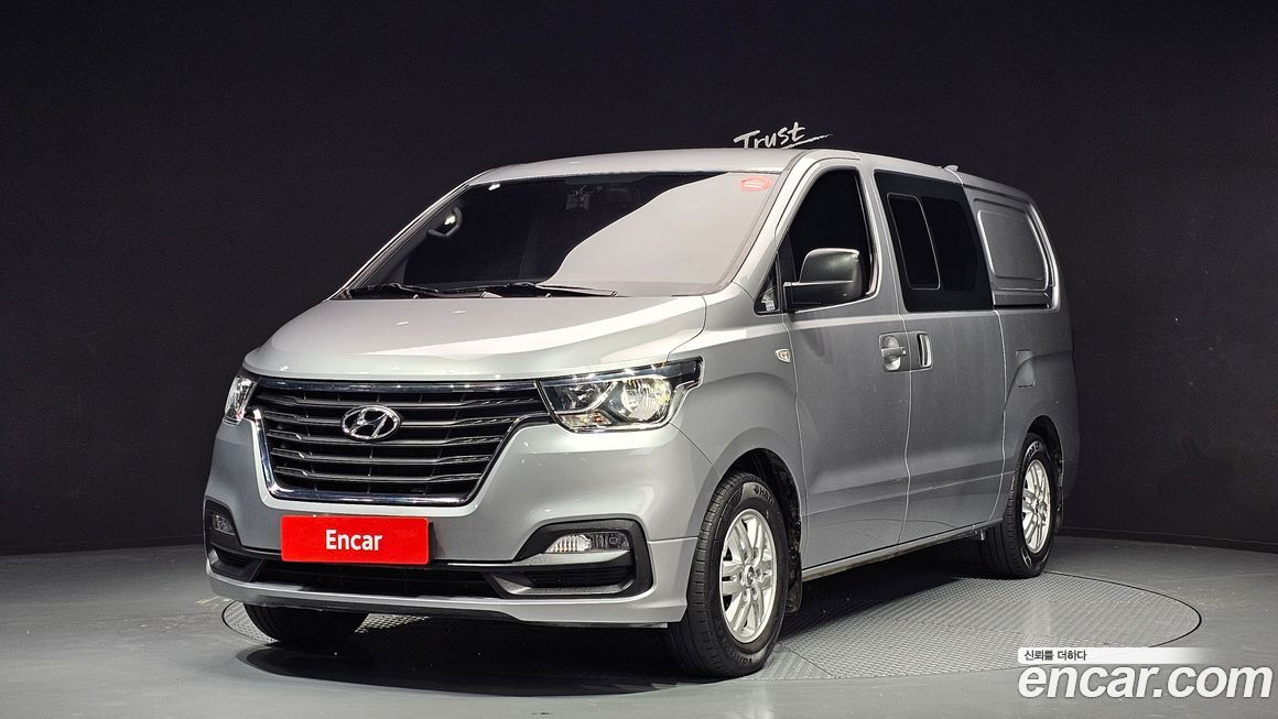 Hyundai Starex 2021