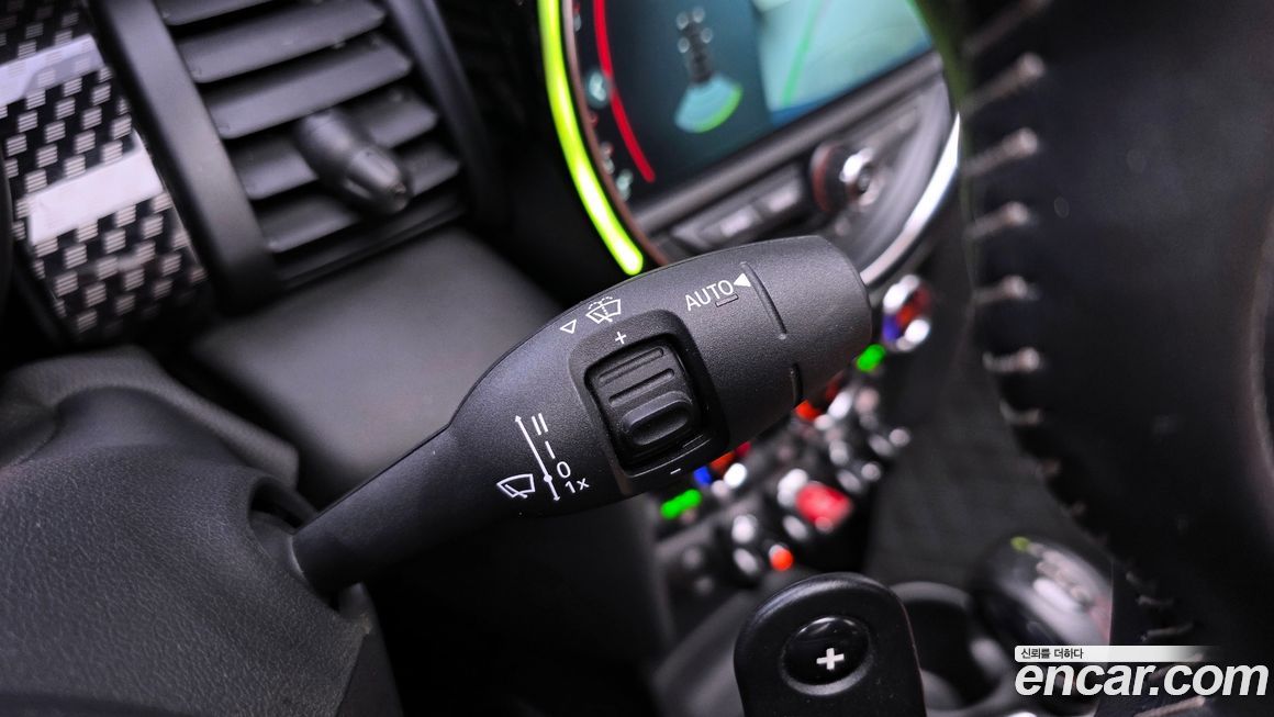 Mini Cooper Convertible 2019