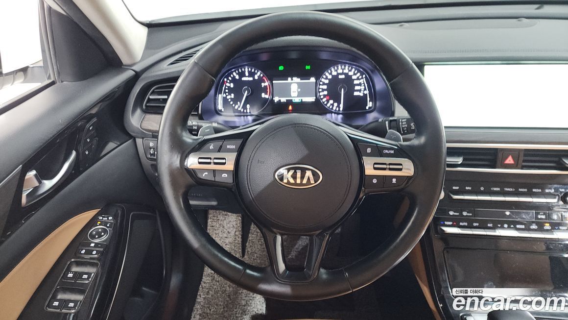 Kia K7 2021