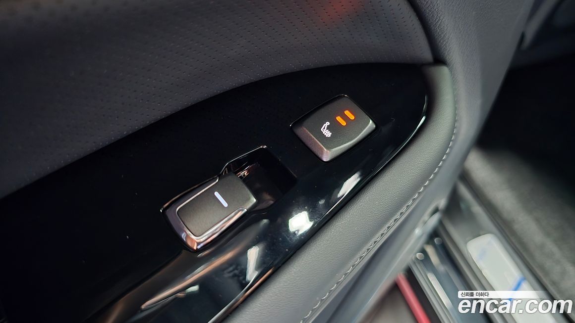 KG_Mobility_Ssangyong Rexton 2020