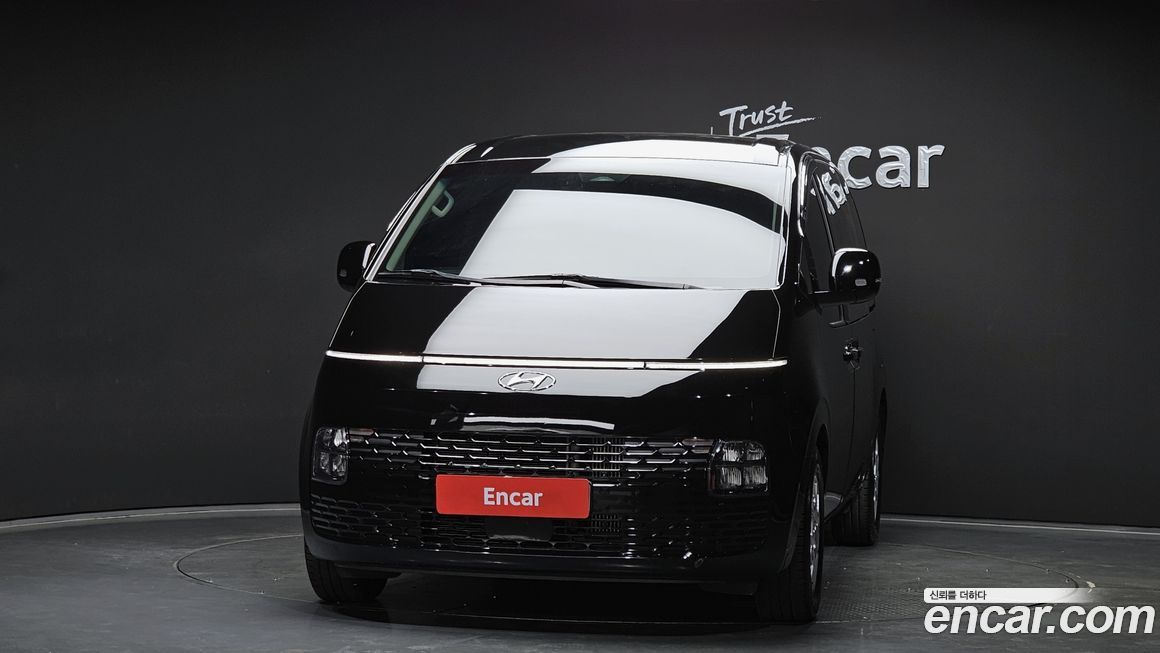 Hyundai Staria 2023