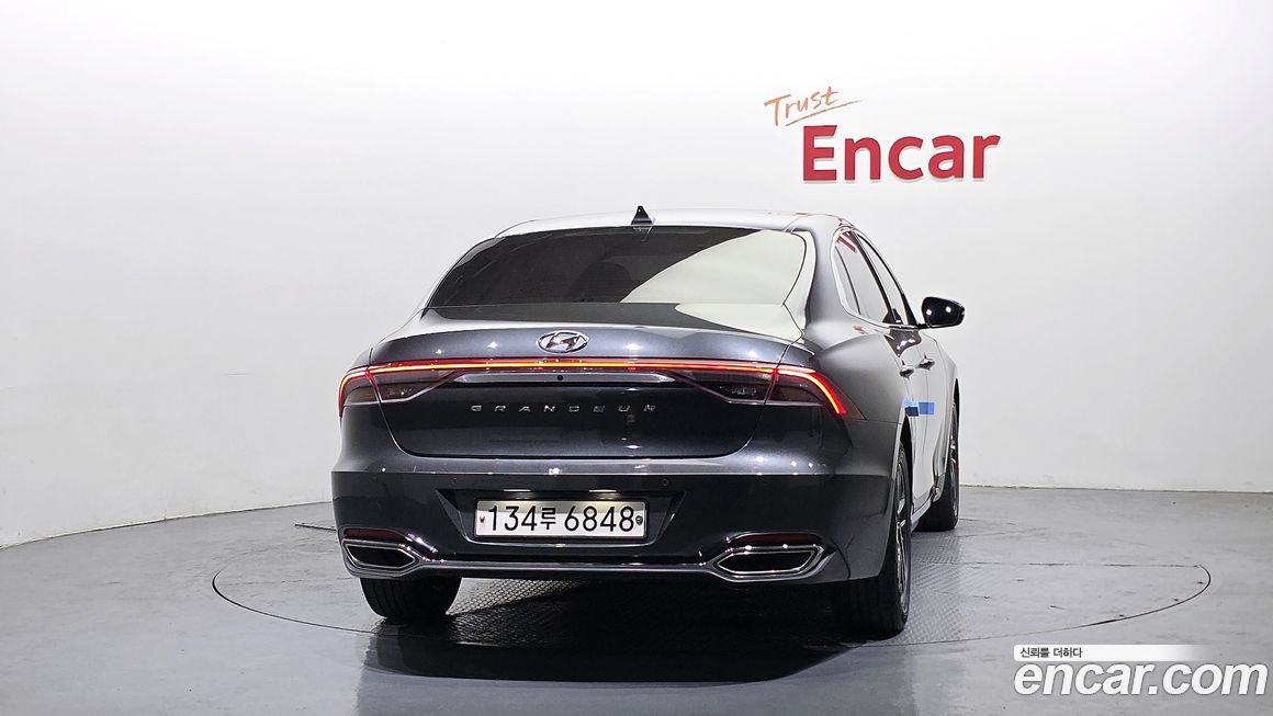 Hyundai Grandeur 2020