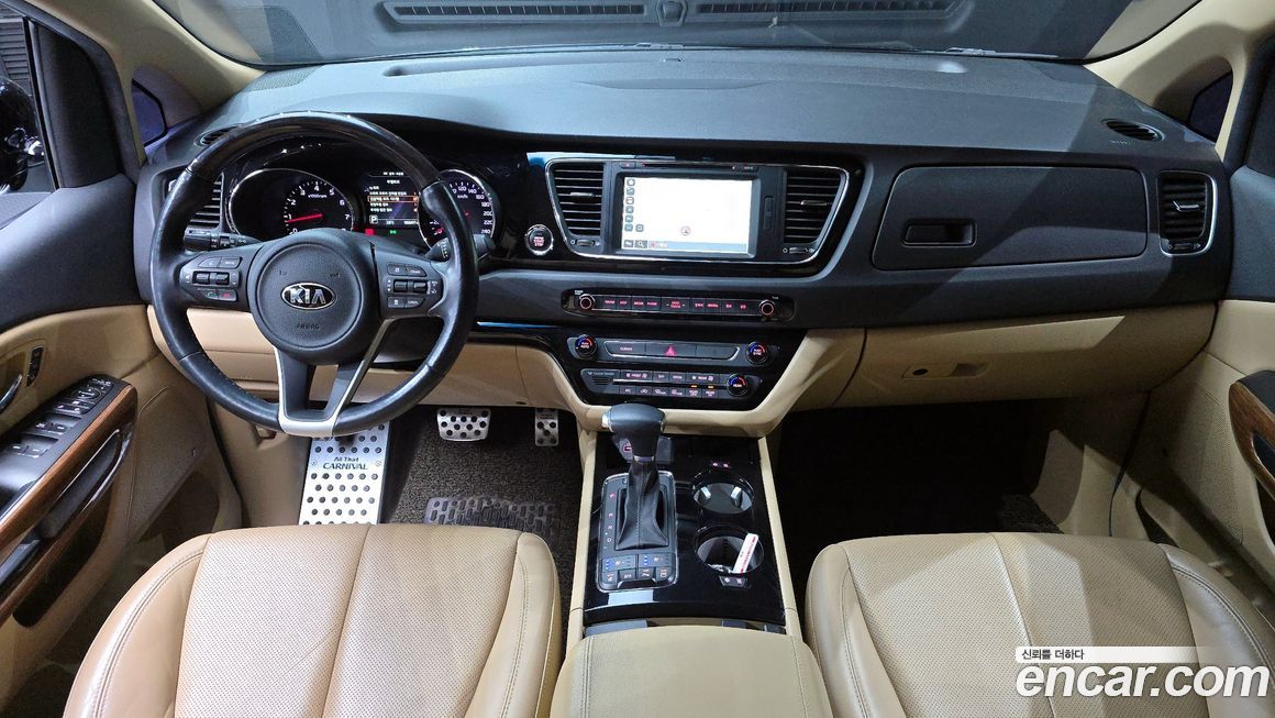 Kia Canival 2018