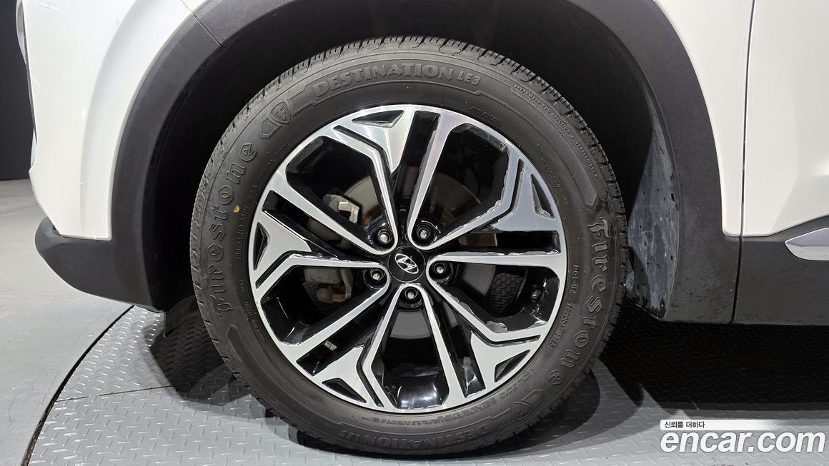 Hyundai Santafe 2020