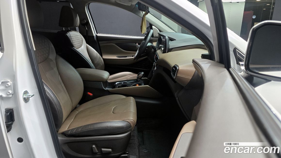 Hyundai Santafe 2020