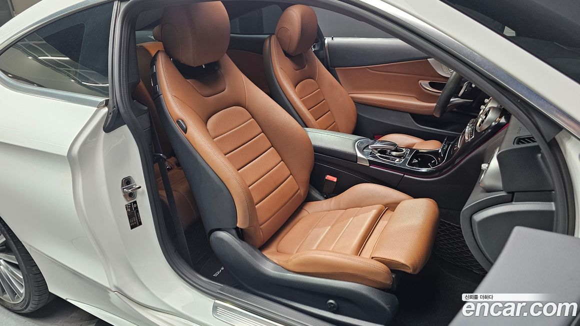 Mercedes-Benz C-Class 2019