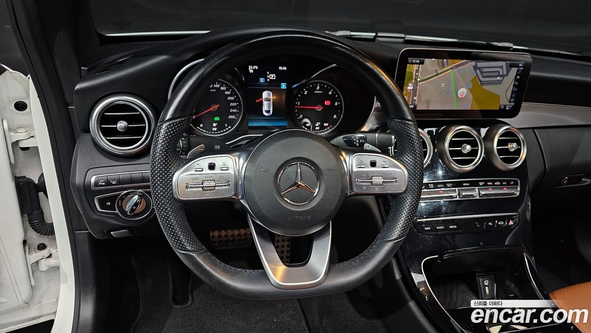 Mercedes-Benz C-Class 2019