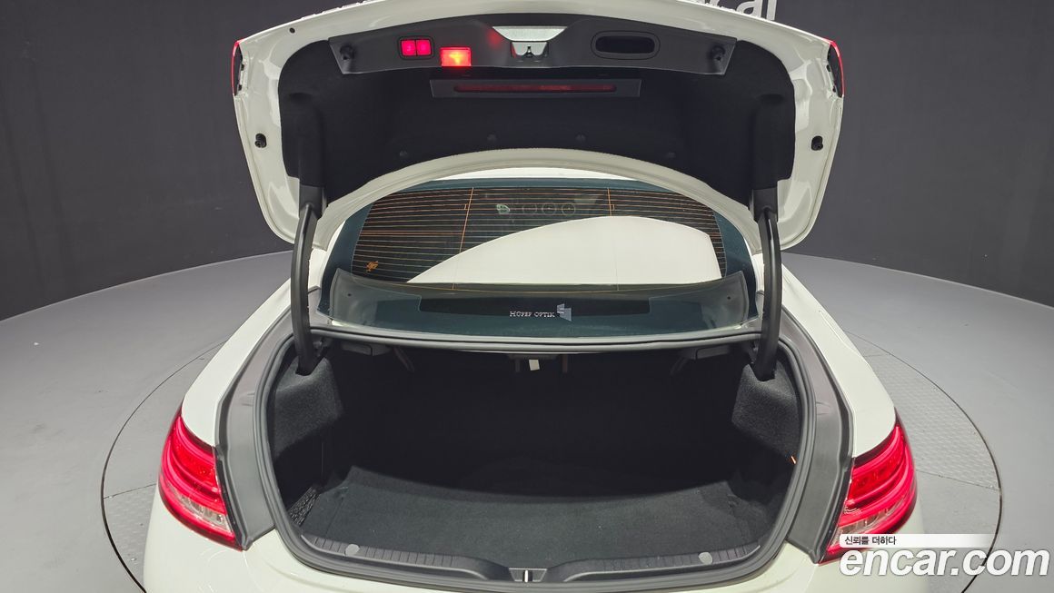 Mercedes-Benz C-Class 2019