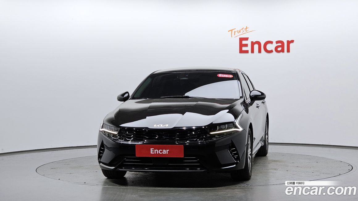 Kia K5 2023
