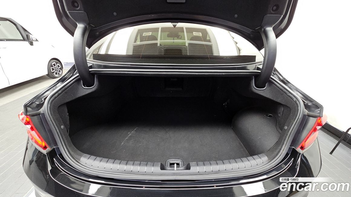 Hyundai Grandeur 2018