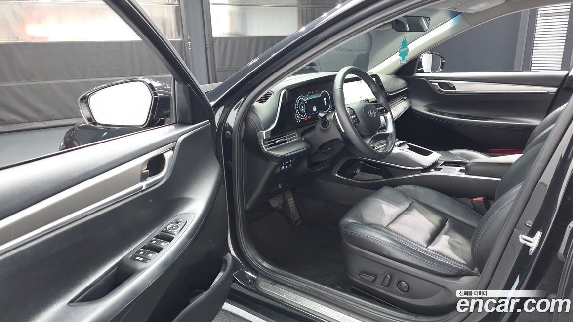 Hyundai Grandeur 2021