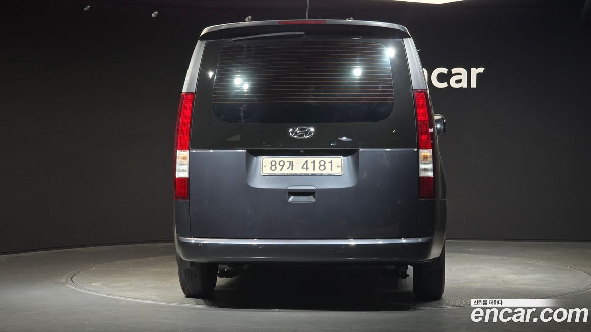 Hyundai Staria 2022