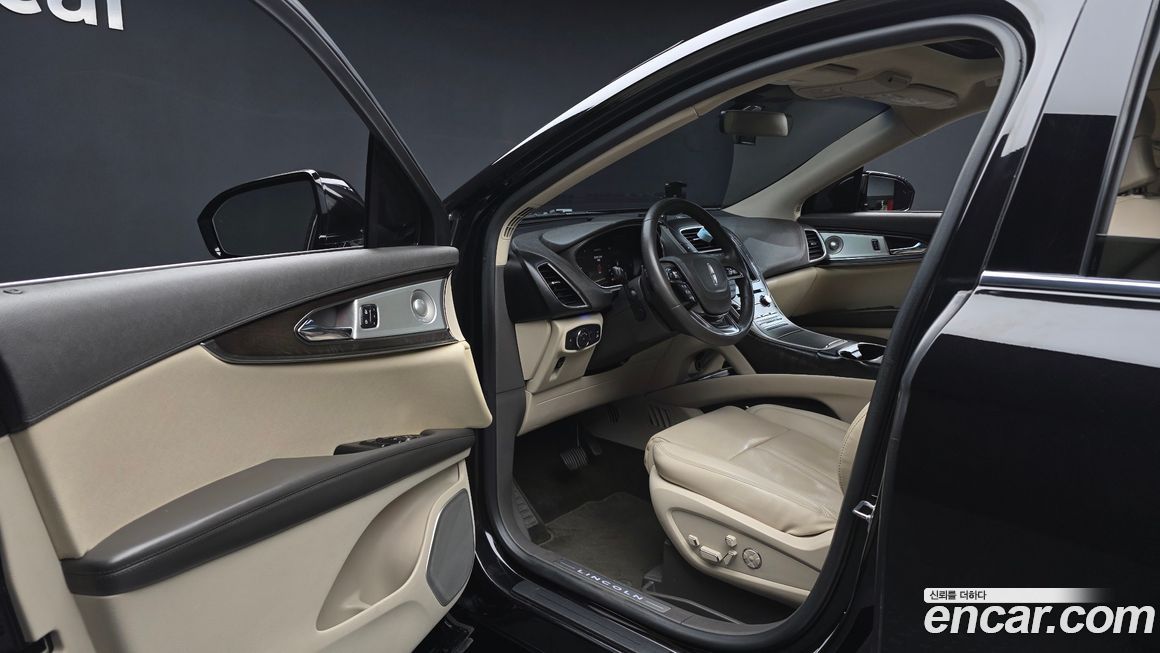 Lincoln Nautilus 2019