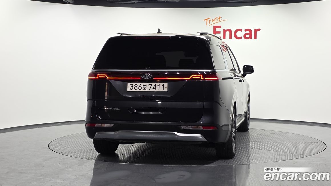 Kia Canival 2021