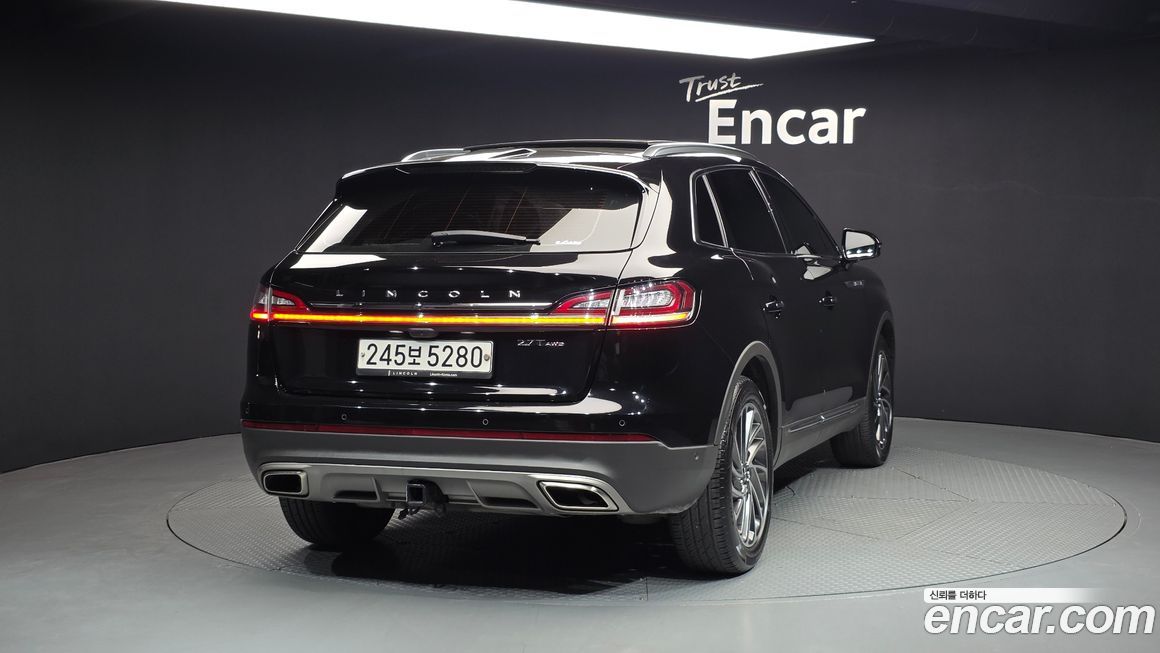 Lincoln Nautilus 2019