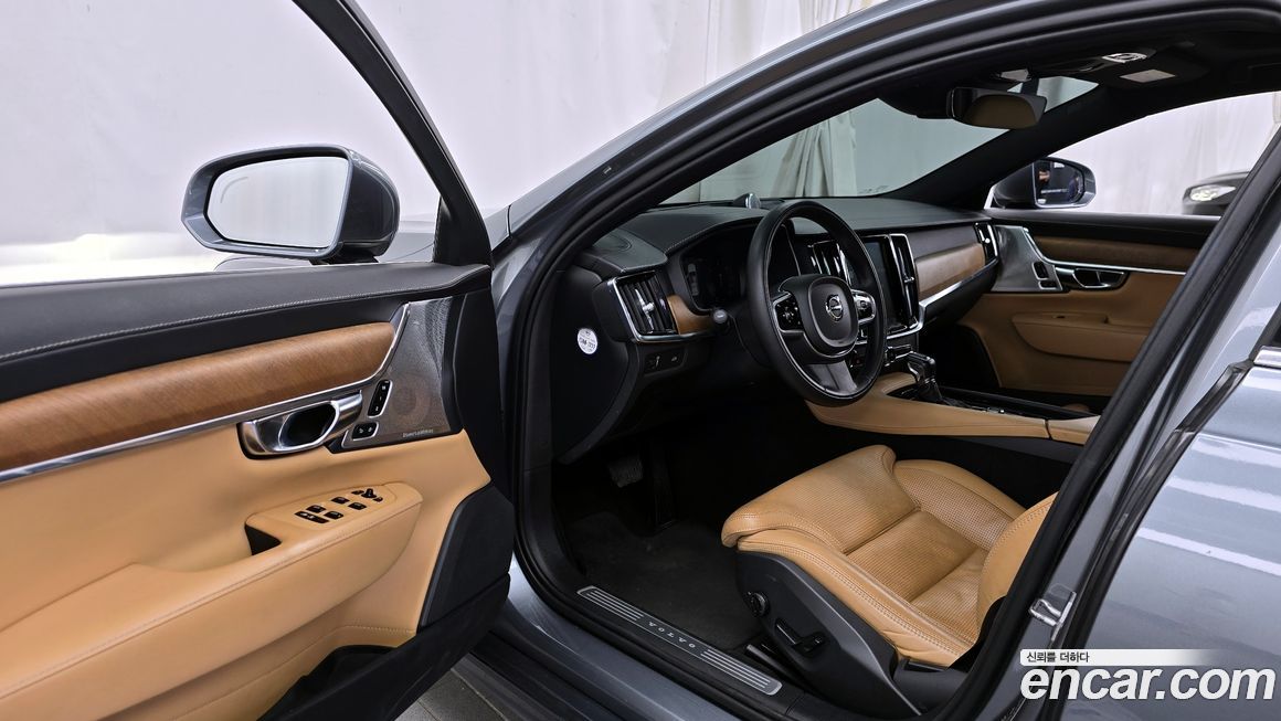 Volvo S90 2019