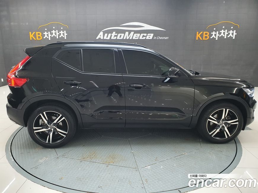 Volvo XC40 2019