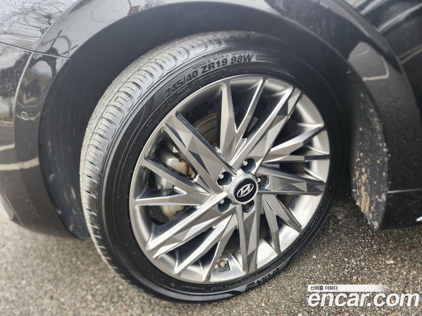 Hyundai Grandeur 2020