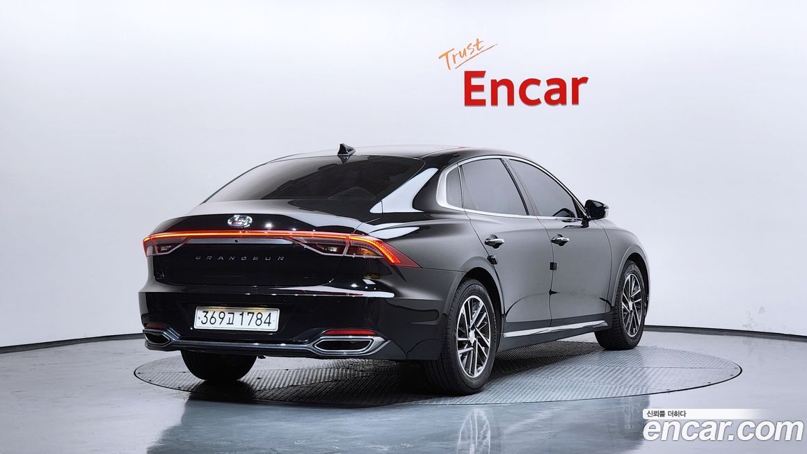 Hyundai Grandeur 2022
