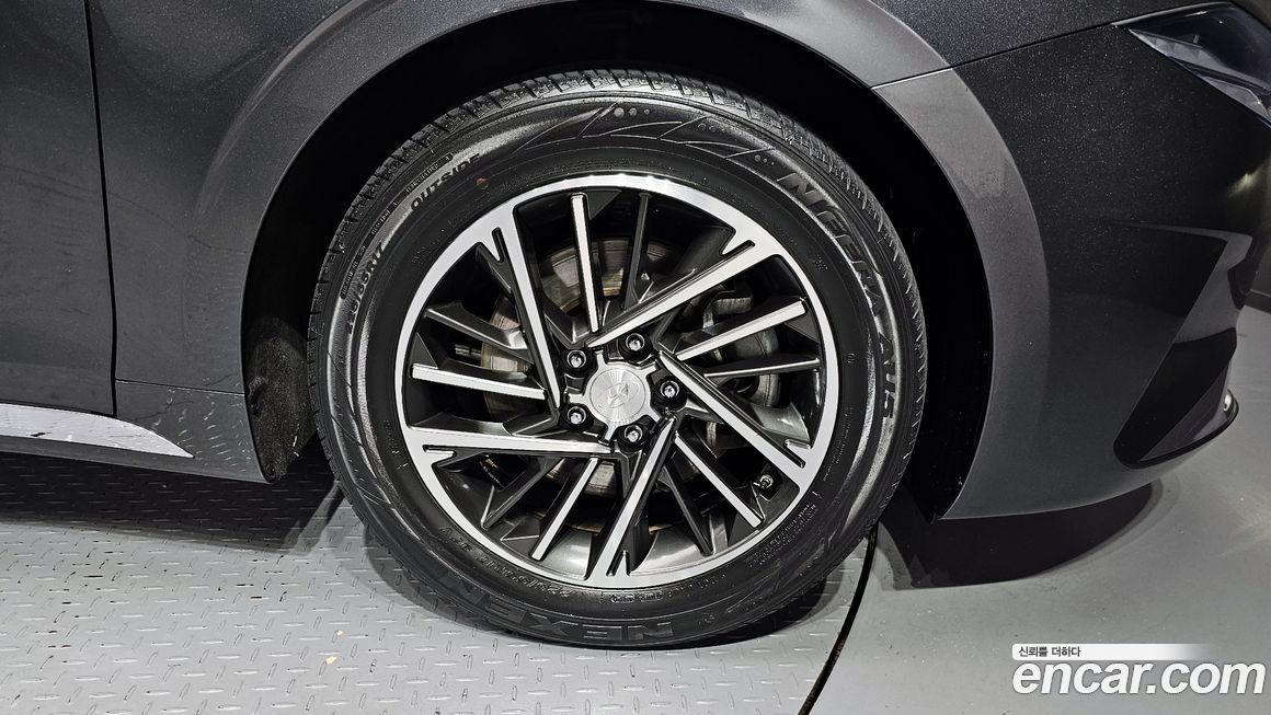 Hyundai Grandeur 2021