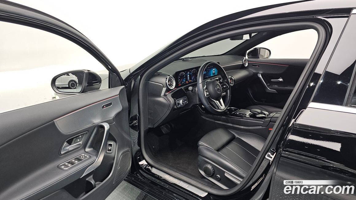 Mercedes-Benz A-Class 2022