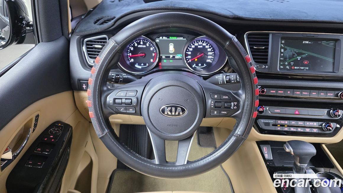 Kia Canival 2019