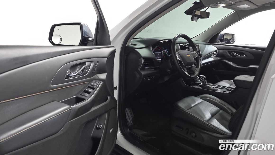 ChevroletGMDaewoo Traverse 2021