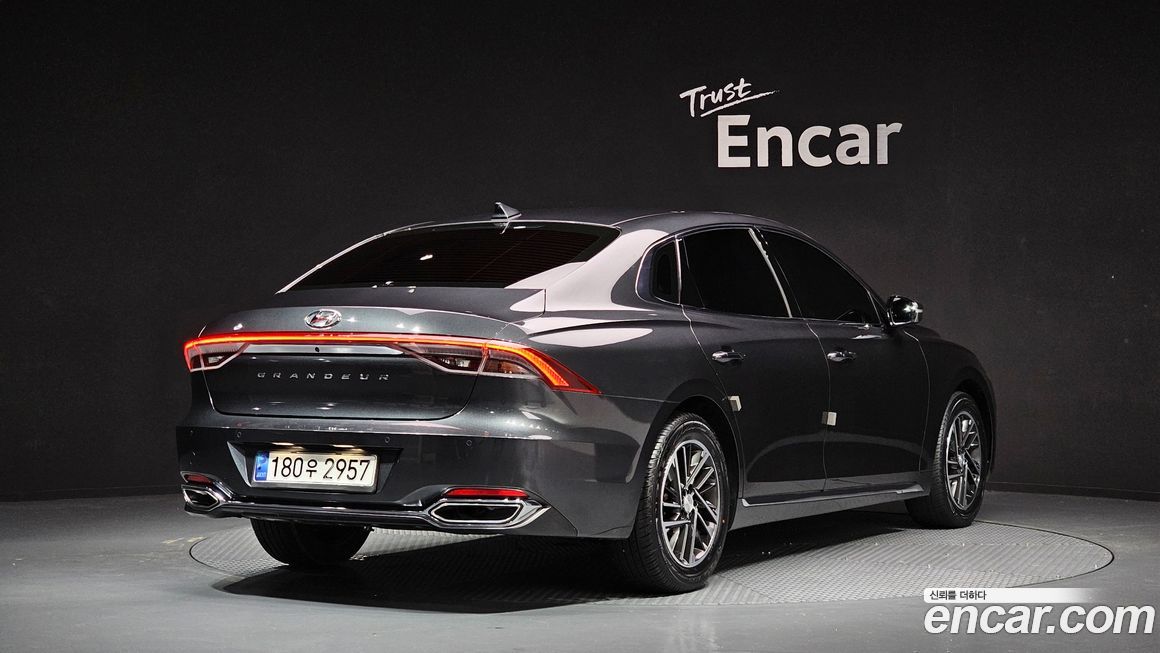 Hyundai Grandeur 2021