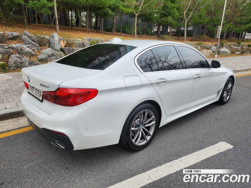 BMW 5-Series 2018