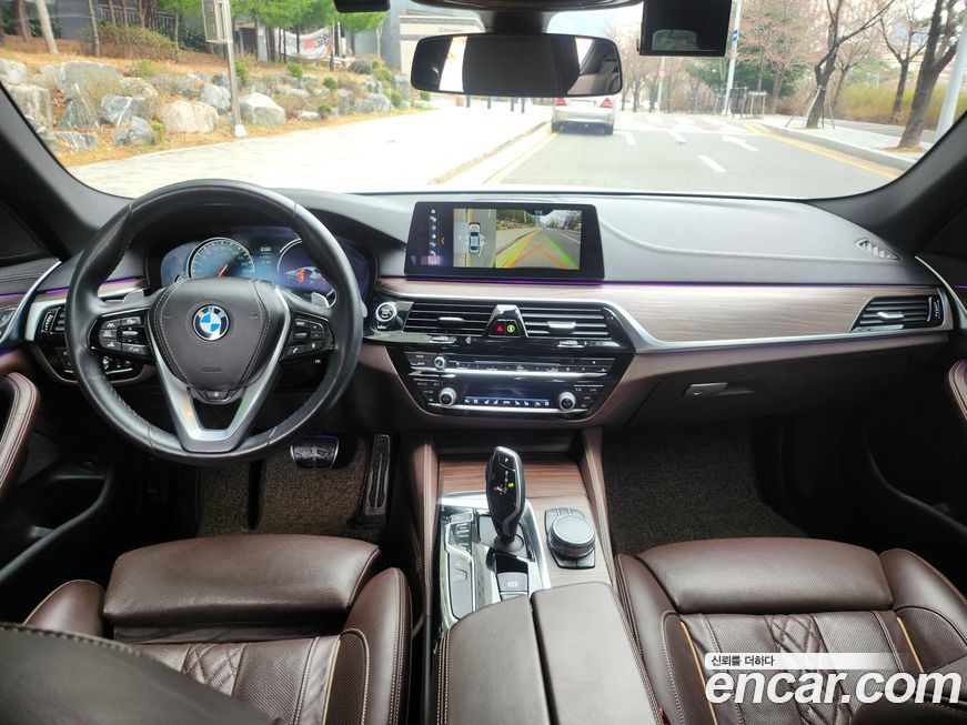 BMW 5-Series 2018