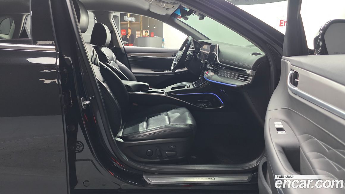 Hyundai Grandeur 2021