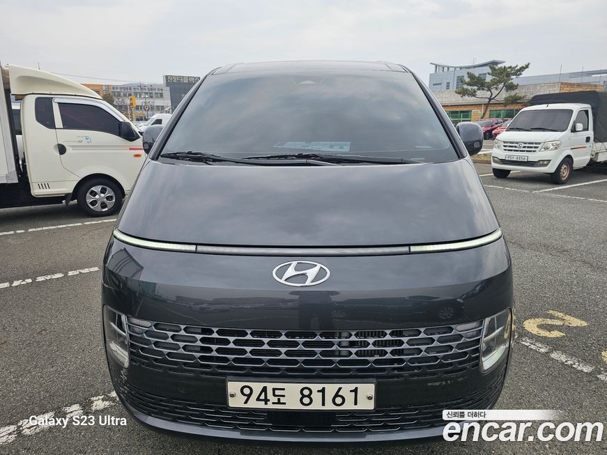 Hyundai Staria 2022