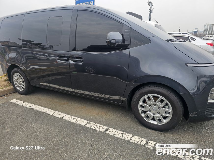 Hyundai Staria 2022