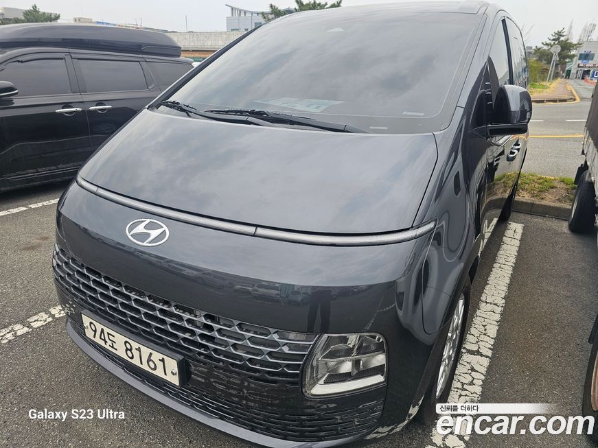 Hyundai Staria 2022