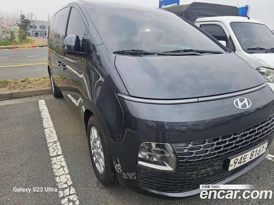 Hyundai Staria 2022