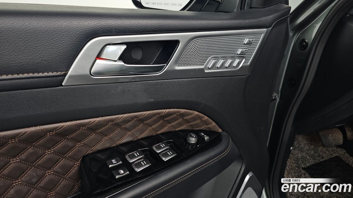 KG_Mobility_Ssangyong Rexton 2021