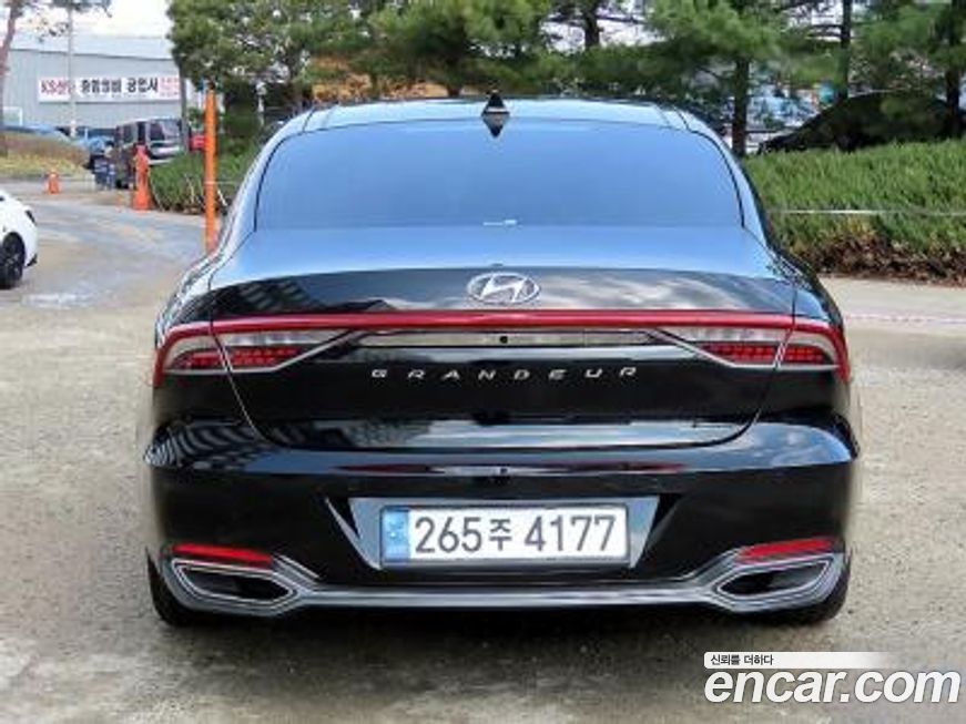 Hyundai Grandeur 2022