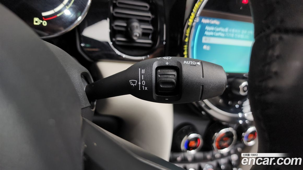 Mini Cooper Convertible 2023