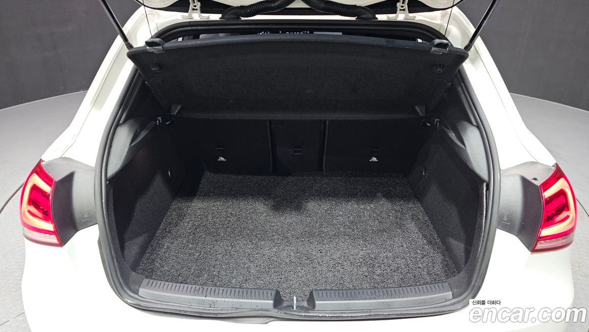 Mercedes-Benz A-Class 2023