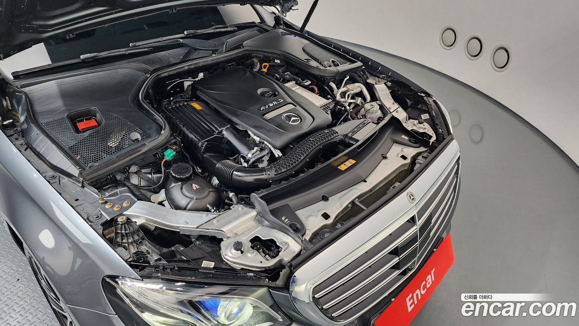 Mercedes-Benz E-Class 2020