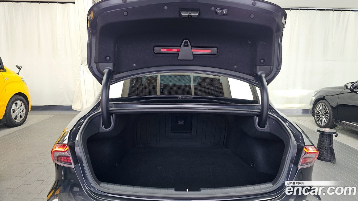 Hyundai Grandeur 2022