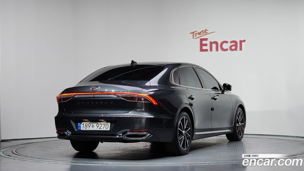 Hyundai Grandeur 2022