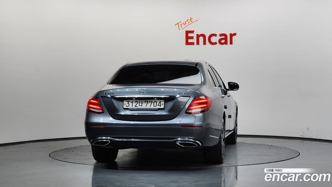 Mercedes-Benz E-Class 2020