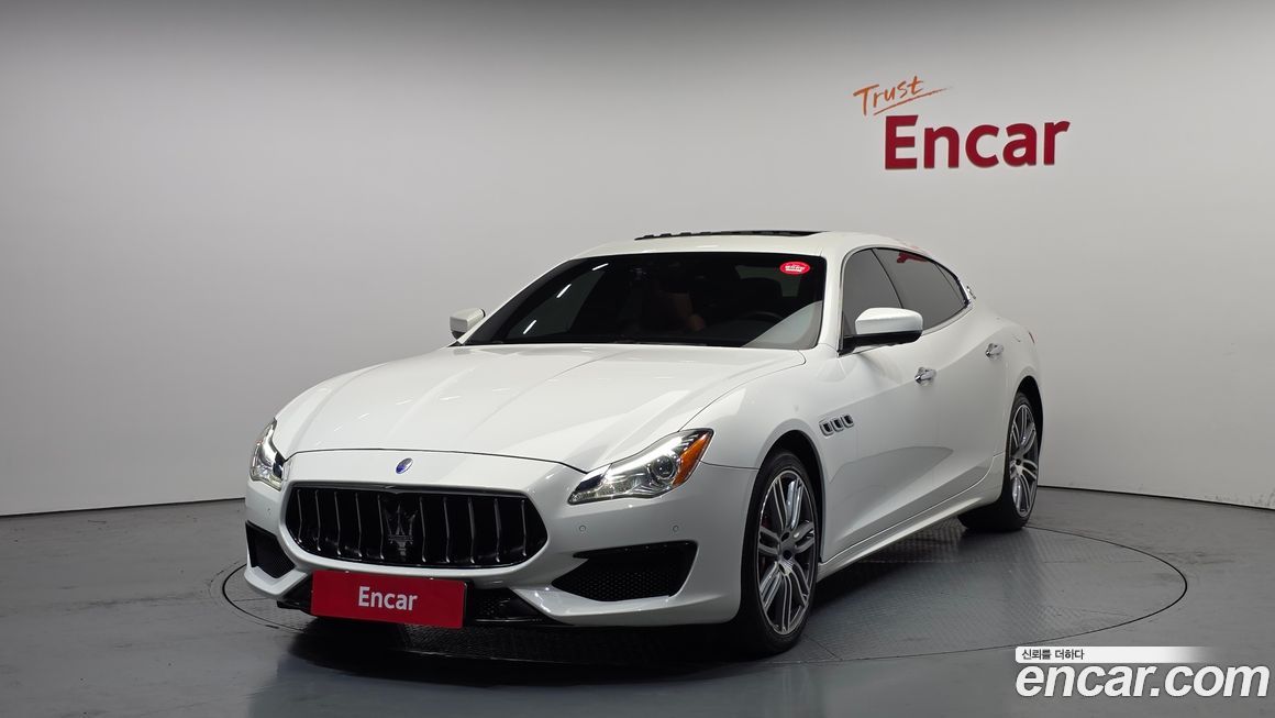 Maserati Quattroporte 2017