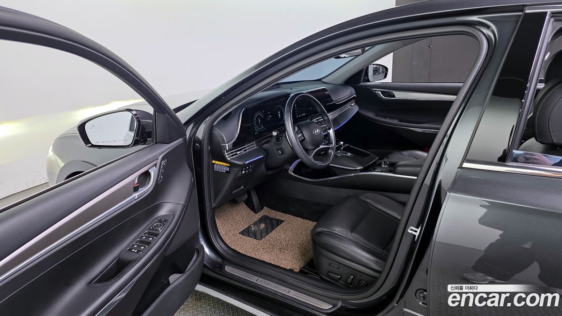 Hyundai Grandeur 2020