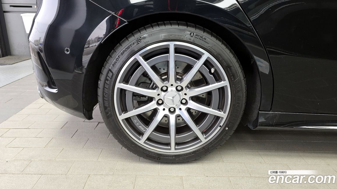 Mercedes-Benz A-Class 2020