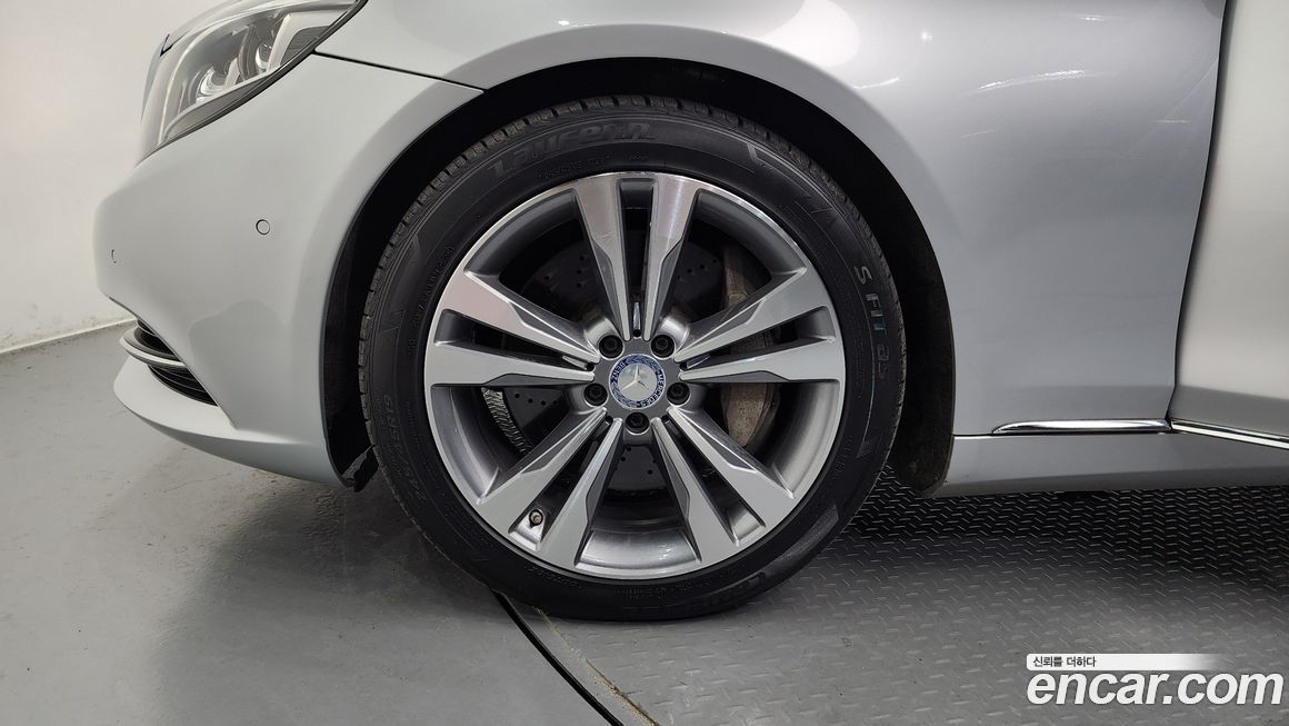 Mercedes-Benz S-Class 2016